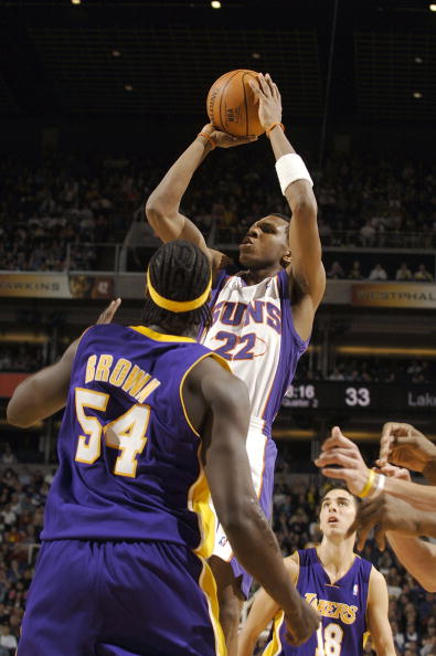 人数占优的 人数占优的